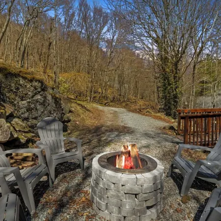 .25 Mi to Ski Resort: Game Room - 2 Decks - Fire Pit - Pet Friendly