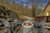 .25 Mi to Ski Resort: Game Room - 2 Decks - Fire Pit - Pet Friendly