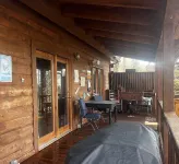 山景木屋：熱水浴缸、遊戲室、帶圍欄庭院 - 小木屋