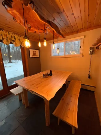 Cozy Cabin, Private 10 Acres Close to Atv Trail & Lake