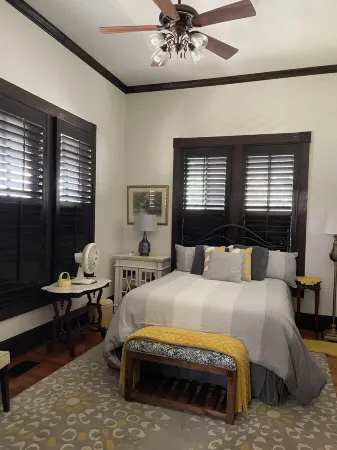 Fredonia Street House