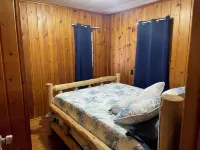 Snow his here sled from your door Cozy 3 bedroom cottage in town-pet friendly!