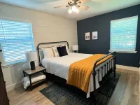 Cheerful 3 Bedroom Old Town Keller Home 凱勒酒店