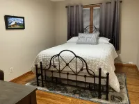 Charming and Spacious 3 Bedroom Home in Lancaster