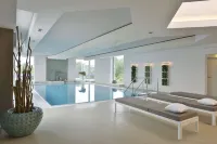 Best Western Premier Parkhotel Kronsberg - Pools