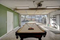 LAKE HEFNER 🎣 SWIMMING POOL 🏊 HOT TUB GAME ROOM 🎱 POOL TABLE 🐶