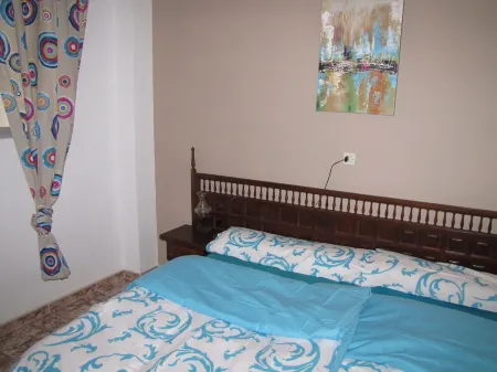 Apartment - right on the sea - large balcony - wonderful sea view