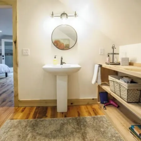 Cozy Sanctuary/Dwtn Franklin Studio w Priv Entry