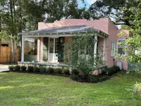 Charming Coastal Cottage in Fairhope, steps away from Mobile Bay - 4-Sterne