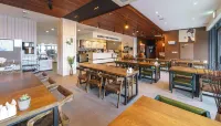 Friemily Poolvilla & Hotel - breakfast