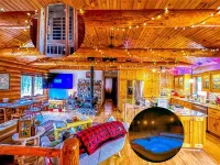 Rustic Charm: Pewaukee Lake Cabin, Sauna & Hot Tub