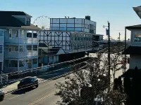 Luxurious 4BR/2BA Beach Townhouse – Steps from the Action!