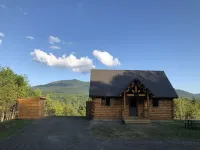 Pet Friendly cabin in East Burke - on the Kingdom Trails