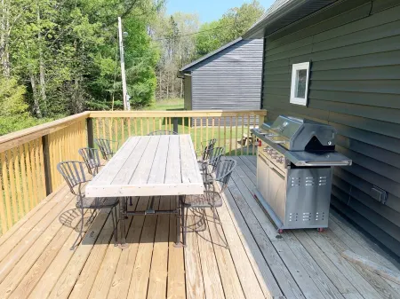 Camp Sycamore located in Germania Отели в г. Абботт Тауншип