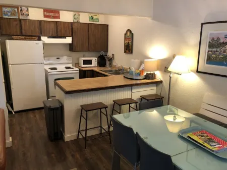 Iconic Sun Valley - Parkside Village - Sleeps 7 very comfortably