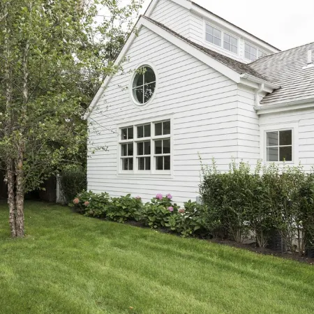 Stunning Hampton Holiday Family Fantasy for your Team