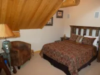 Log Home Great for Families!  Walk to Frisco Main Street. Near Copper Mtn.