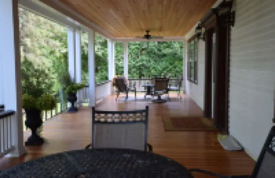 "Olympic House" on Main Street Lake Placid! Hot Tub, Big Front Porch, Pingpong - 4-Star