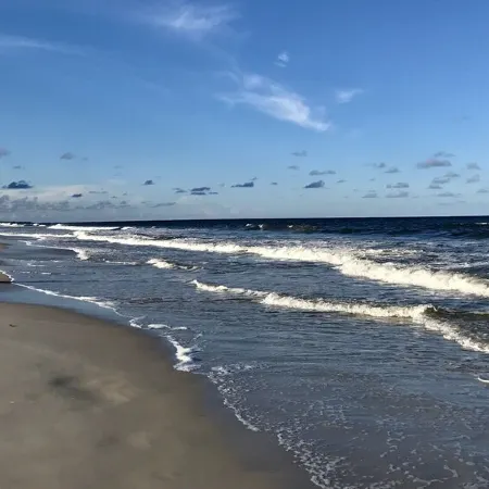 Immaculate Family Friendly 3BR/3BA  Beach Villa with TESLA Charger