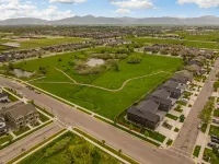 Luxury Accommodations on the Park  with Big Mountain Views