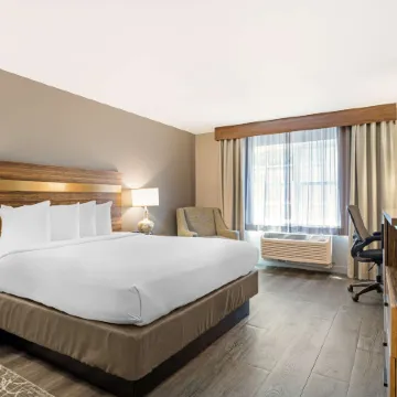 Best Western Cedar Inn Suites