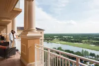 The Ritz-Carlton Orlando, Grande Lakes - Romantic
