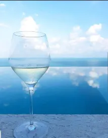 スカイ ビーチ ホテル