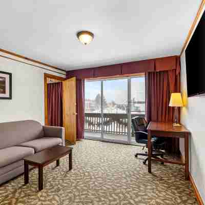Best Western Adirondack Inn Rooms
