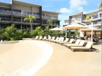 Azzura Greens Resort Hotels in Oxenford