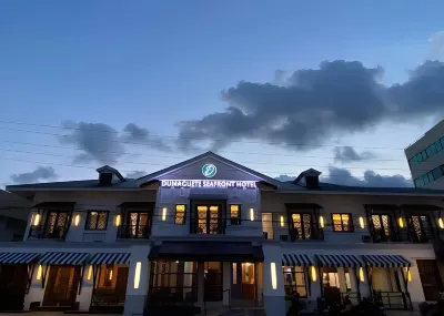 Dumaguete Seafront Hotel