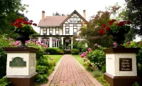 Vintage Gardens Bed & Breakfast Hotels in Newark