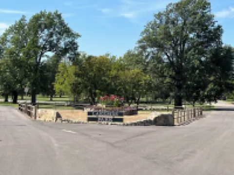 Cozy 2-Bedroom Home Near McPherson College/Park with Huge Yard- No Cleaning Fees Hotels in McPherson