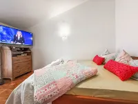Martina - 2-Star