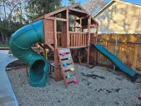 Centrally Located 1500 SqFt Private Guest Suite w/ Hot Tub