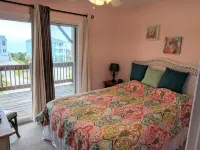 2nd Row Easy Beach Access 1/2 Block Ocean View 4 Nights OK Lower Rate EV Charger