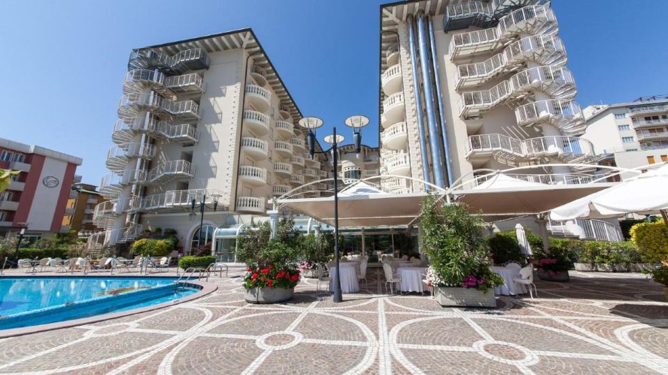 Palace Hotel