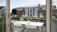 Captains Quarters 2 - Strandnahe Traumhafte Ferienwohnung im Maritimen Flair Hotels in Dahme