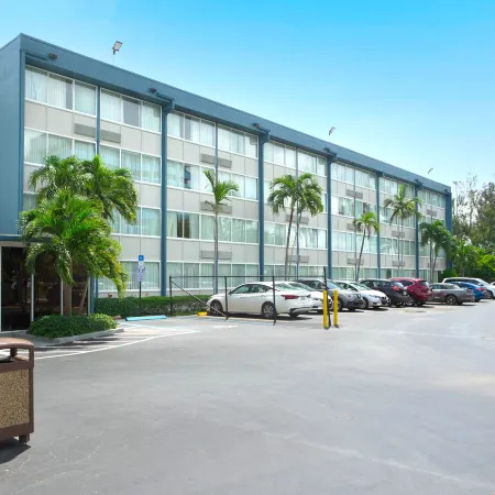 EnVision Hotel Miami International Airport