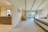 Serene Crest by Avantstay A+ Design Near Beaches Hotels in Pebble Beach