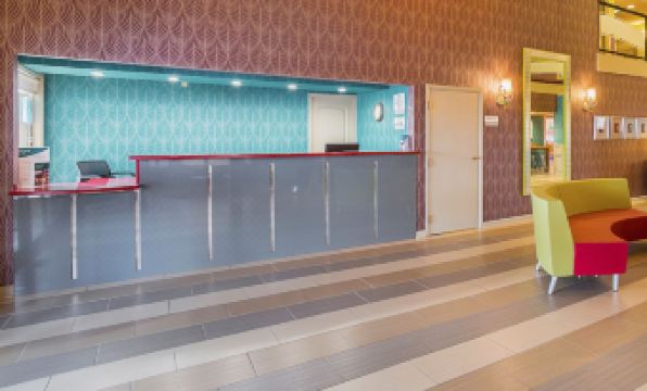 Clarion Inn & Suites