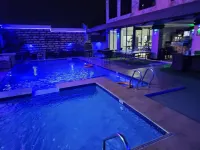 Carlton Swiss Grand Hotel - Pools