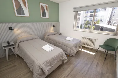 M382 Hotel Bariloche Hotel a 