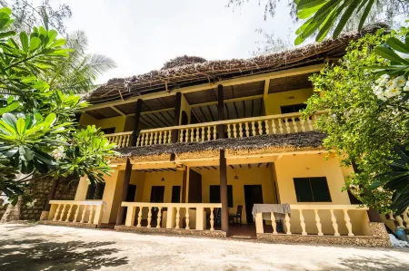 GK Palm Resort Watamu