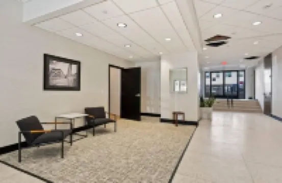 城鎮街醫療閣樓