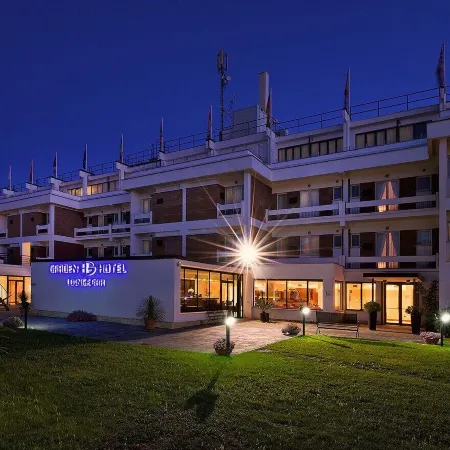 Garden Hotel