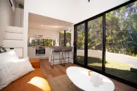 Waterlily Tinyhouse