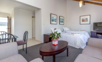 Anzac Court Motel