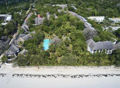 Papillon Lagoon Reef Hotel