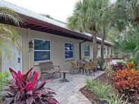 Siesta Heron Suites & Villas Hotels in Osprey