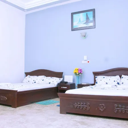 Nora Hotel